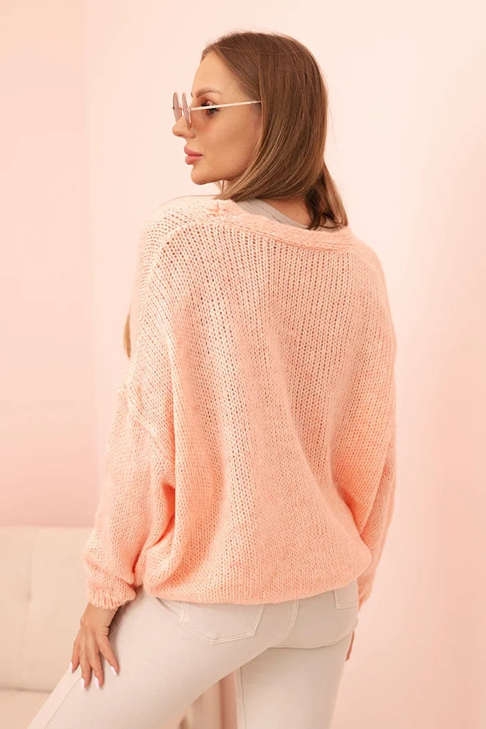 Women's sweater with a V-neck and buttons ecru