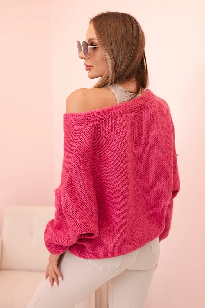 Women's sweater with a V-neck and buttons ecru