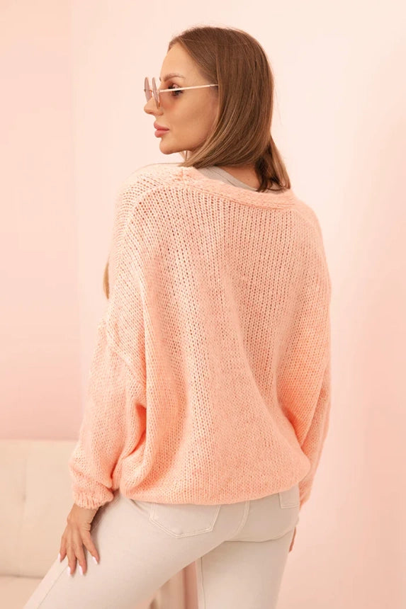 Women's sweater with a V-neck and buttons ecru